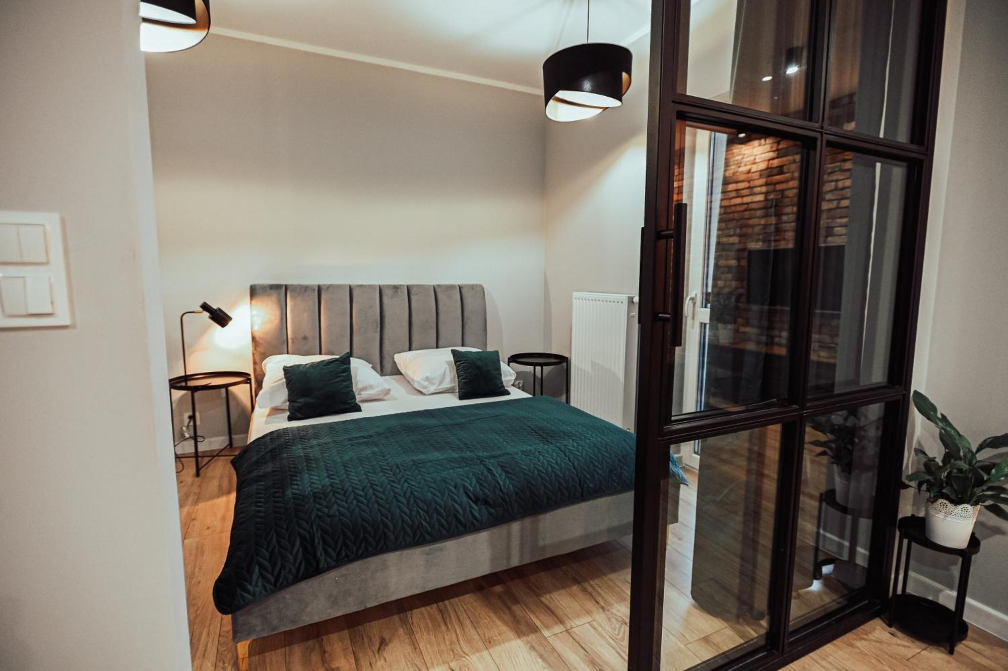 Loft Luxury Apartment & Parking Leszno  Exterior photo